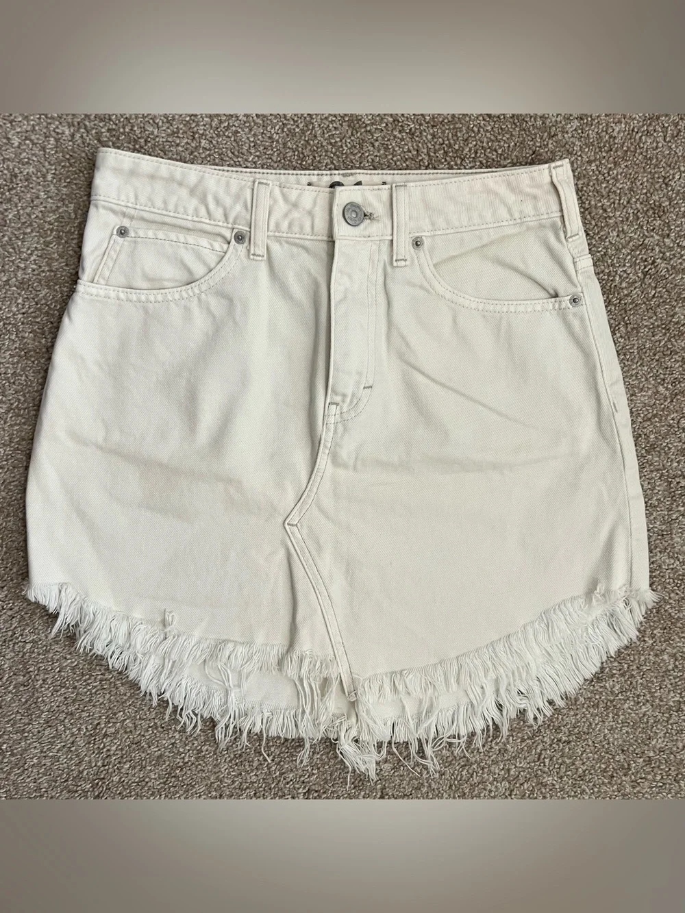 Free People We The Free Bailey Denim Skirt in Coconut Size 26